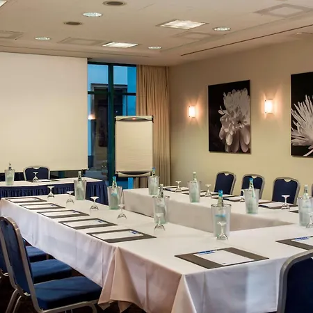 Szálloda Tryp By Wyndham Centre Köln