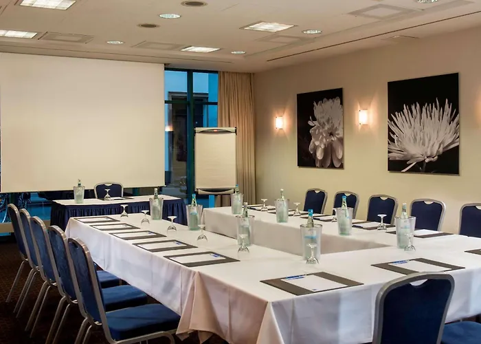 Hotel Tryp By Wyndham Centre Colonia