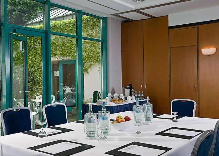 Tryp By Wyndham Centre Hotel