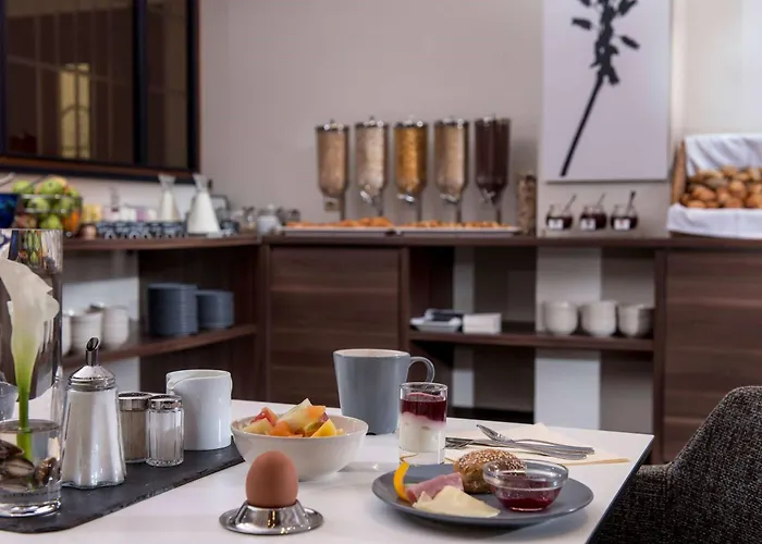 Hotel Tryp By Wyndham Centre Cologne